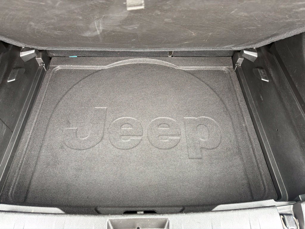 Used 2015 Jeep Renegade Limited AWD/4WD image 33