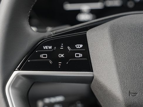 New 2025 Audi Q5 Premium Plus image 18