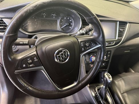 Used 2019 Buick Encore Essence AWD/4WD image 22