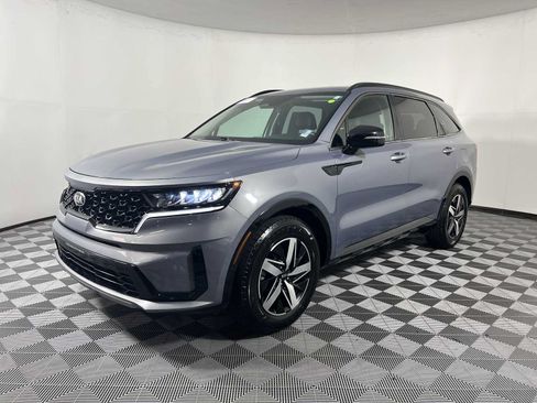 Used 2021 Kia Sorento S FWD image 5