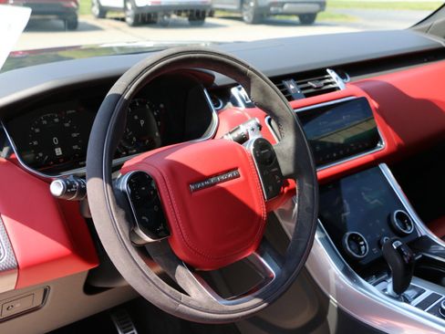 Used 2022 Land Rover Range Rover Sport HST image 20