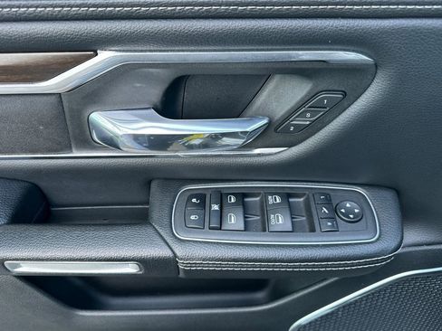 Used 2022 RAM 1500 Laramie image 10