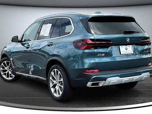 Certified 2025 BMW X5 xDrive40i image 4