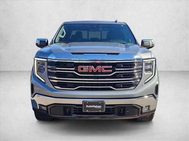 Used 2023 GMC Sierra 1500 SLT w/ SLT Premium Package AWD/4WD image 2