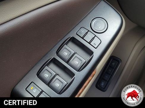 Used 2017 Chevrolet Tahoe Premier AWD/4WD image 29