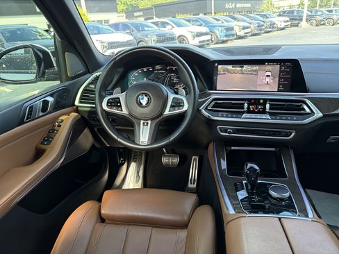 Used 2021 BMW X5 M50i AWD/4WD image 24