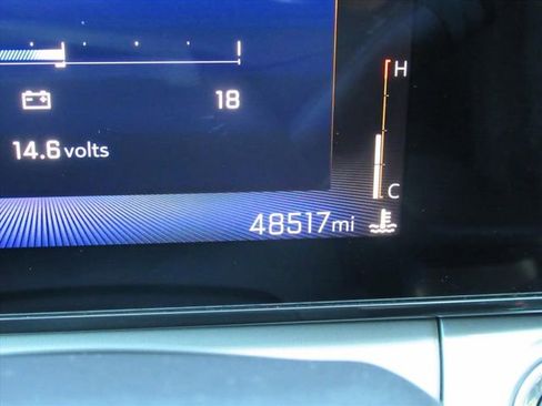 Used 2024 Chevrolet Trax LT w/ Driver Confidence Package FWD image 24
