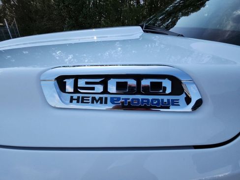 Used 2023 RAM 1500 Big Horn image 38