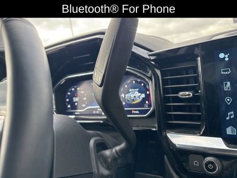 Used 2024 Chevrolet Silverado 2500 High Country w/ Technology Package image 17