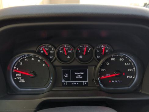 Used 2023 Chevrolet Silverado 1500 Custom image 17