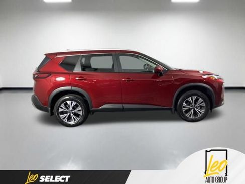 Used 2023 Nissan Rogue SV w/ SV Premium B Package AWD/4WD image 5