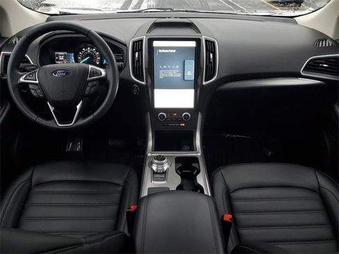Certified 2022 Ford Edge SEL w/ Convenience Package image 27
