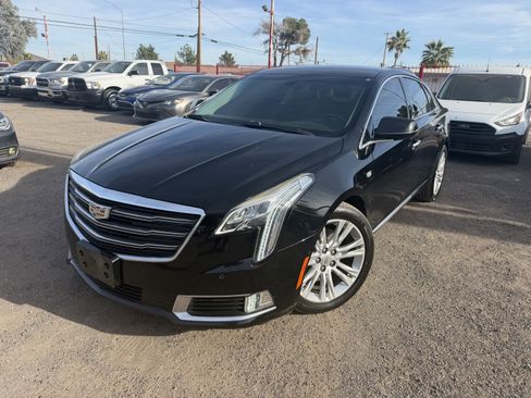 Used 2018 Cadillac XTS Luxury image 1