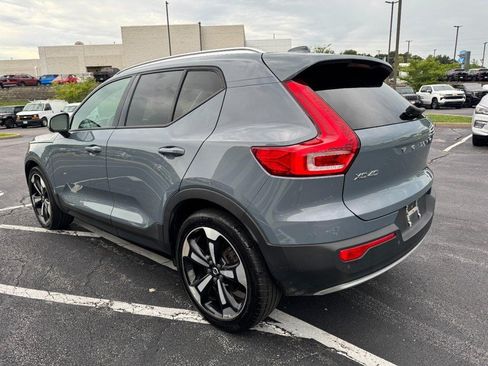 Used 2020 Volvo XC40 T5 Momentum w/ Protection Package Premier AWD/4WD image 5