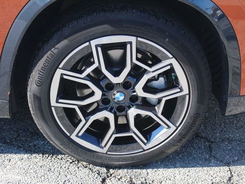 Used 2025 BMW X1 xDrive28i w/ Premium Package image 13