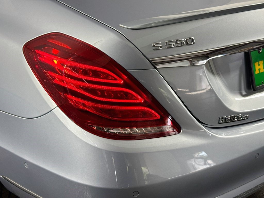 Used 2016 Mercedes-Benz S 550 4MATIC Sedan image 35