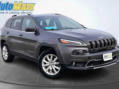 Used 2016 Jeep Cherokee Limited AWD/4WD image 5