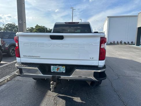 Used 2024 Chevrolet Silverado 2500 LT AWD/4WD image 10