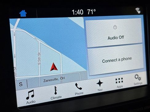 Used 2017 Ford Explorer XLT w/ Equipment Group 202A image 16