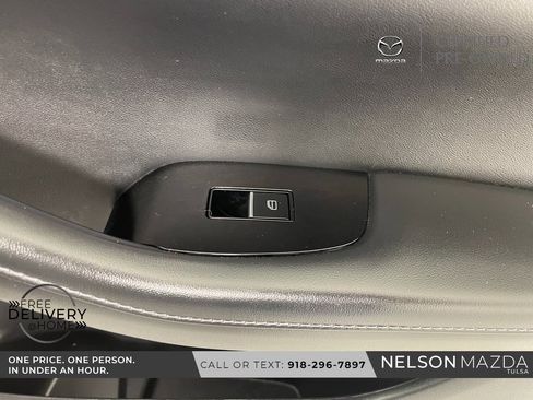 Certified 2025 MAZDA CX-30 AWD 2.5 S w/ Preferred Package image 51