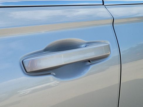 Used 2025 Honda CR-V Sport-L image 8