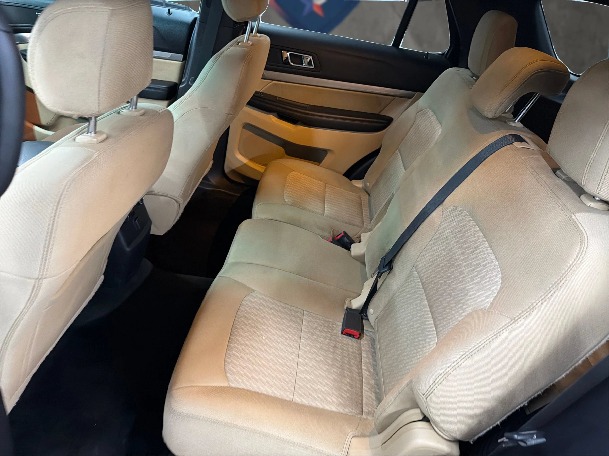 Used 2017 Ford Explorer FWD image 25