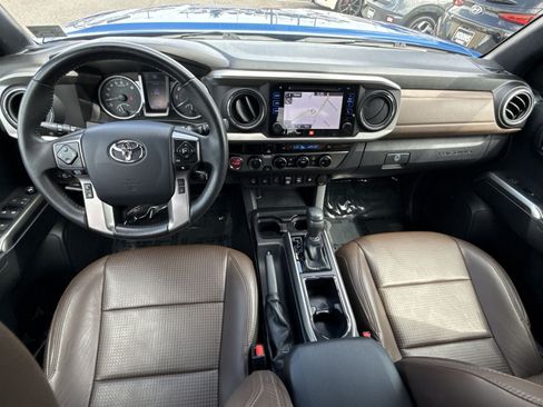 Used 2018 Toyota Tacoma Limited AWD/4WD image 23
