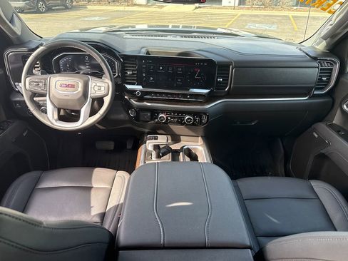 Certified 2025 GMC Sierra 1500 Elevation w/ Elevation Premium Package image 32