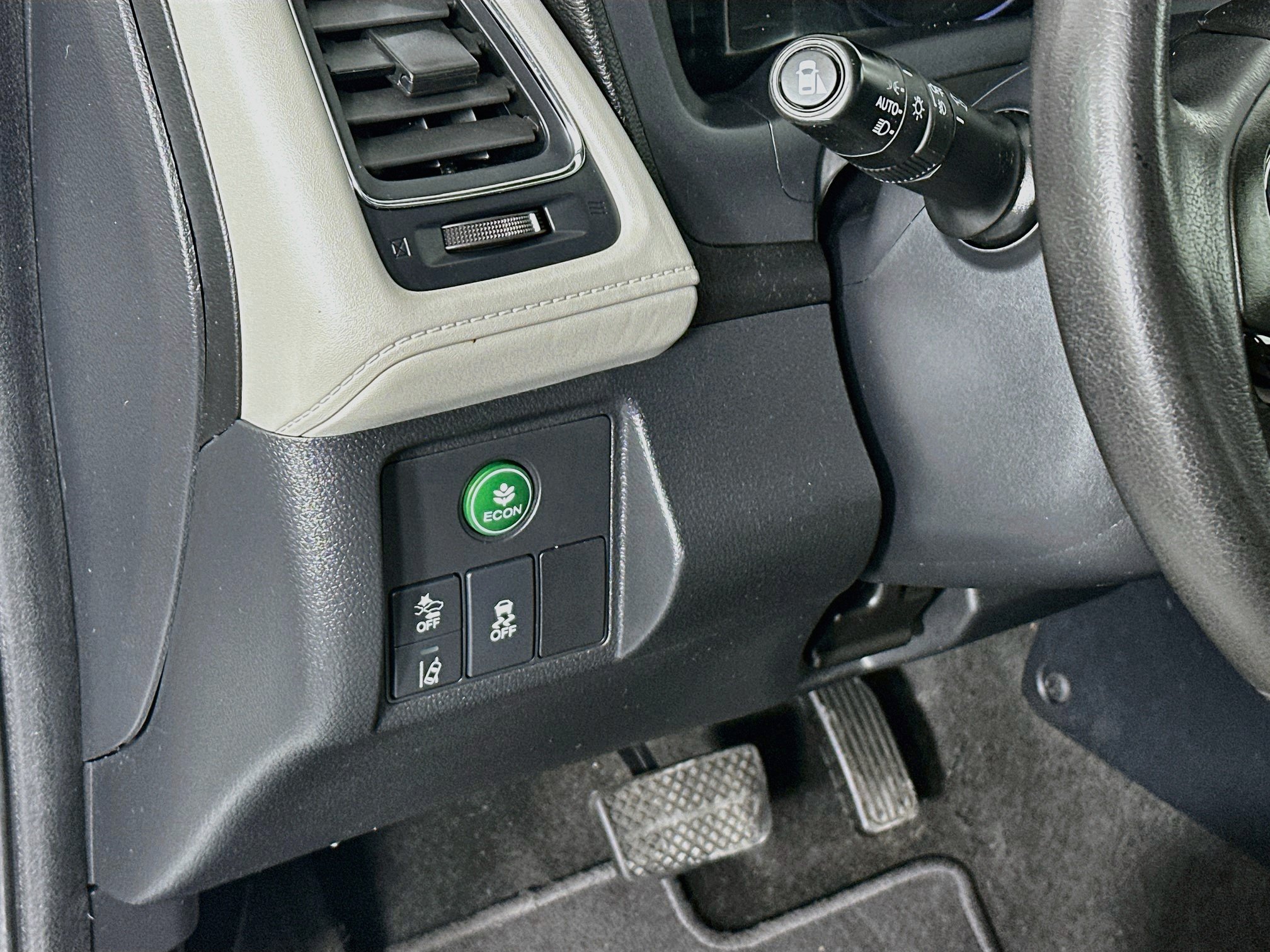 Used 2019 Honda HR-V EX-L image 16