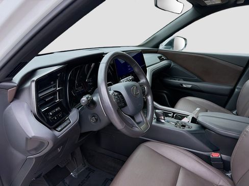 Used 2025 Lexus TX 350 AWD w/ Technology Package image 7