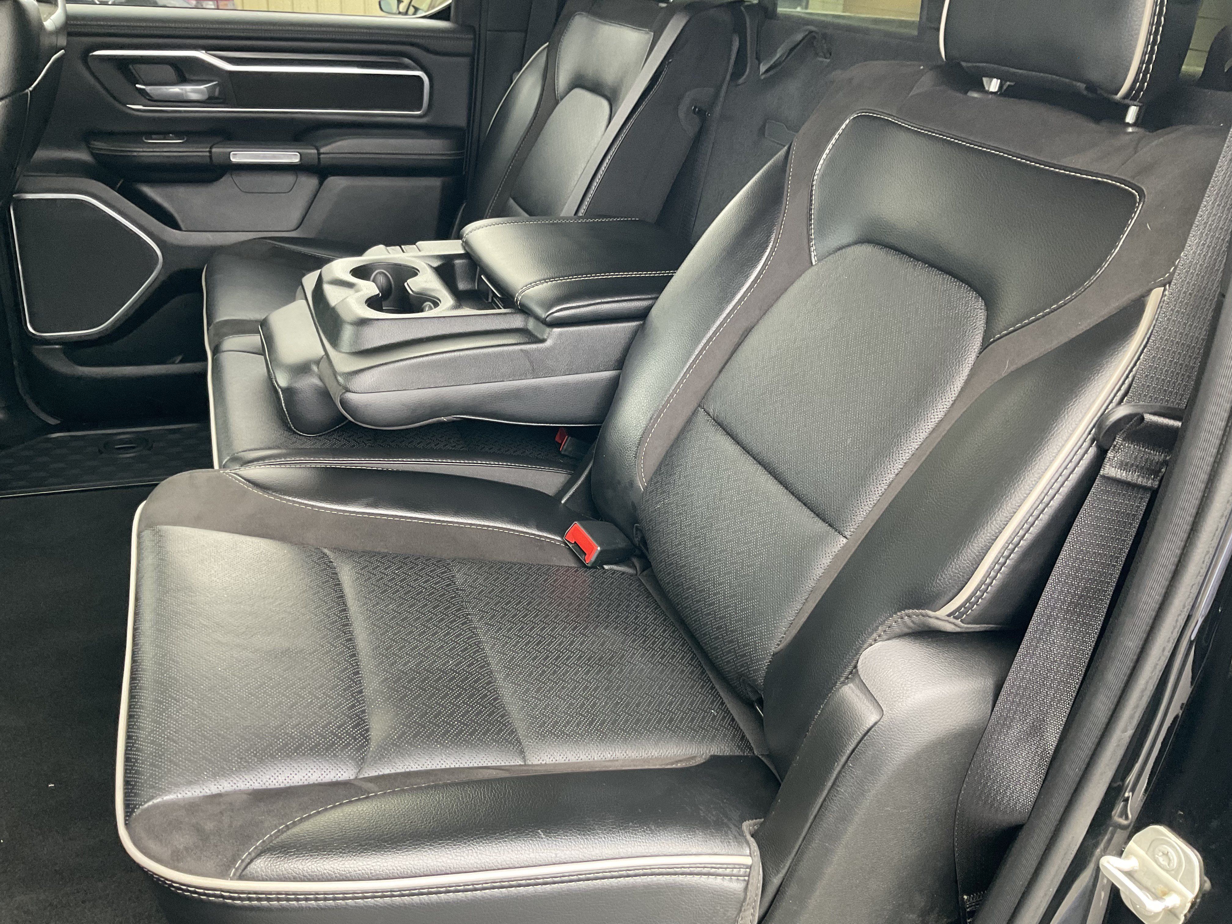 Used 2023 RAM 1500 Laramie AWD/4WD image 38