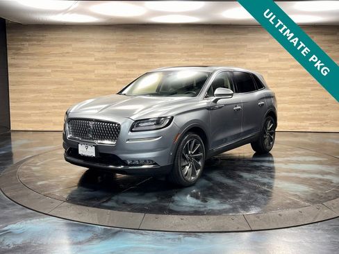 Used 2023 Lincoln Nautilus Reserve w/ Equipment Group 202A image 5