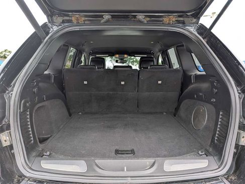 Used 2018 Jeep Grand Cherokee Trailhawk AWD/4WD image 31