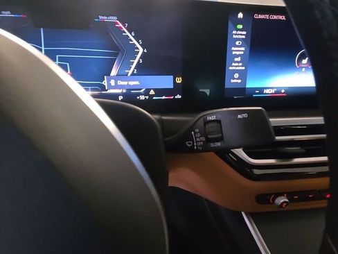 Used 2024 BMW M340i image 19