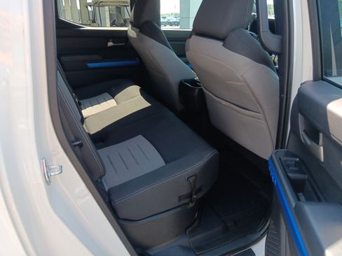 Used 2024 Toyota Tacoma TRD Sport RWD image 18