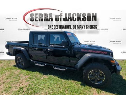 Used 2022 Jeep Gladiator Rubicon w/ Safety Group AWD/4WD image 10