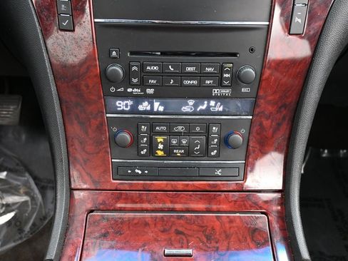 Used 2014 Cadillac Escalade ESV Premium image 49