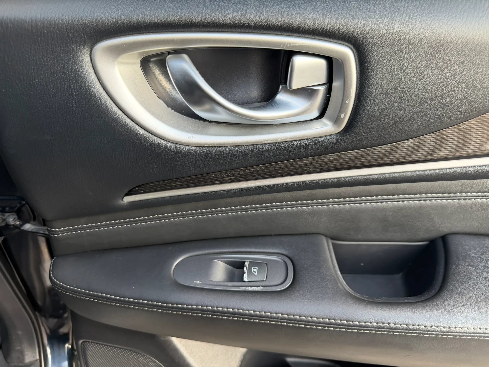 Used 2019 INFINITI QX60 Pure AWD/4WD image 31