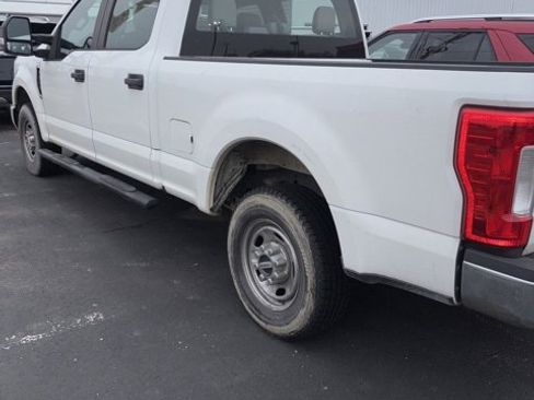 Used 2018 Ford F350 XL image 4