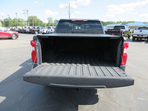 Certified 2020 Chevrolet Silverado 1500 RST AWD/4WD image 10
