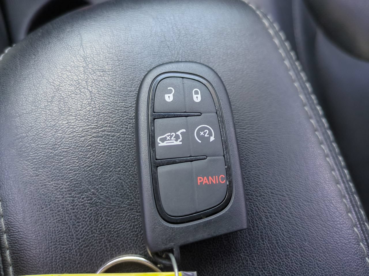 Used 2021 Jeep Cherokee Latitude Lux w/ Comfort/Convenience Group FWD image 27
