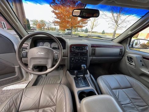 Used 2002 Jeep Grand Cherokee Limited AWD/4WD image 6