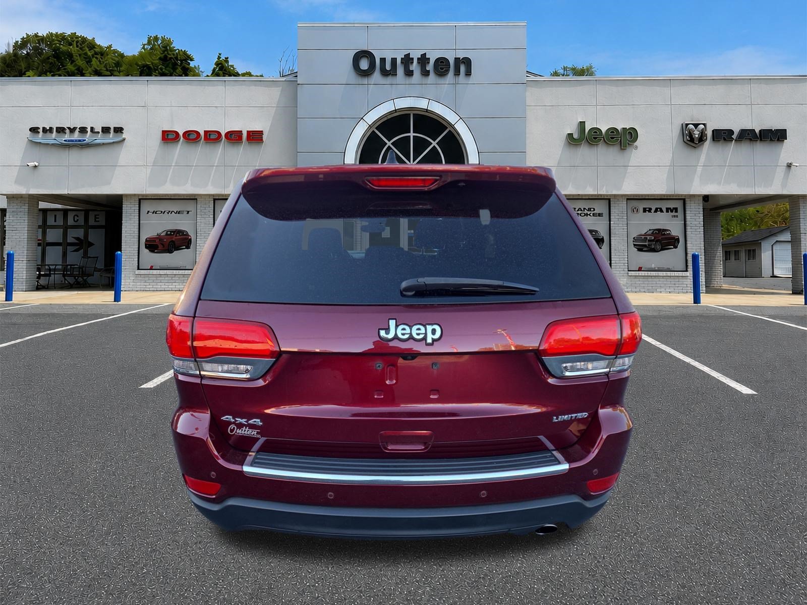 Certified 2017 Jeep Grand Cherokee Limited AWD/4WD image 5