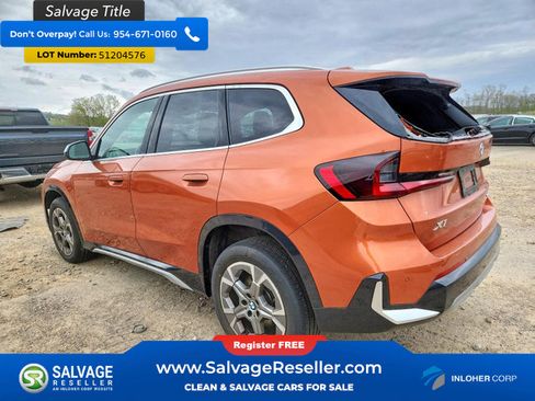 Used 2023 BMW X1 xDrive28i AWD/4WD image 3