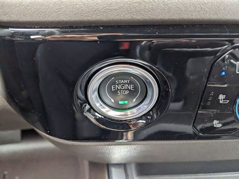 Used 2023 GMC Sierra 1500 SLT w/ SLT Premium Package image 34