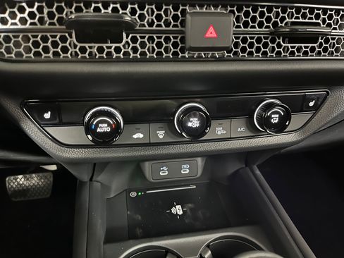 New 2026 Honda HR-V Sport image 24