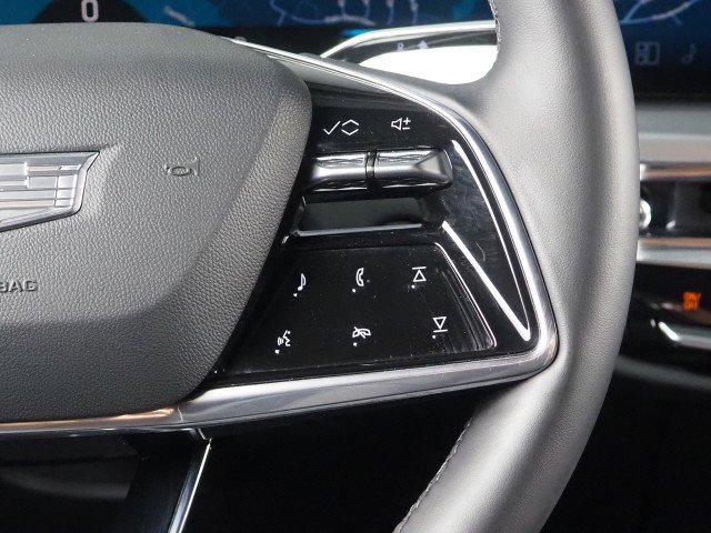 Used 2024 Cadillac Lyriq Sport RWD image 23