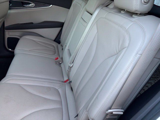 Used 2019 Lincoln Nautilus Reserve AWD/4WD image 11