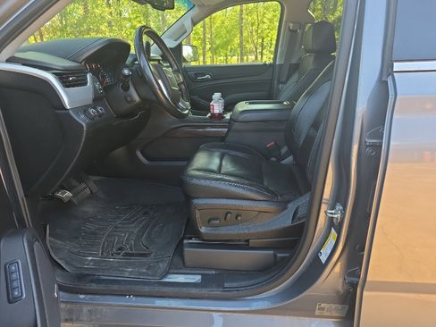 Used 2020 GMC Yukon SLT AWD/4WD image 4
