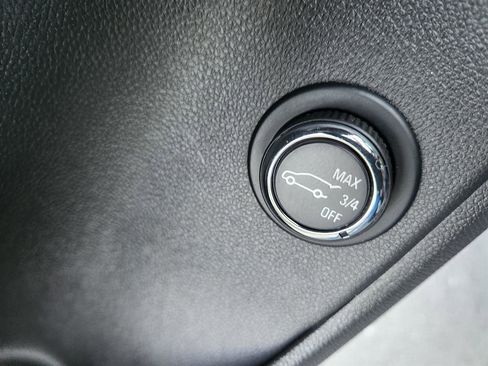 Used 2019 Chevrolet Blazer RS image 31